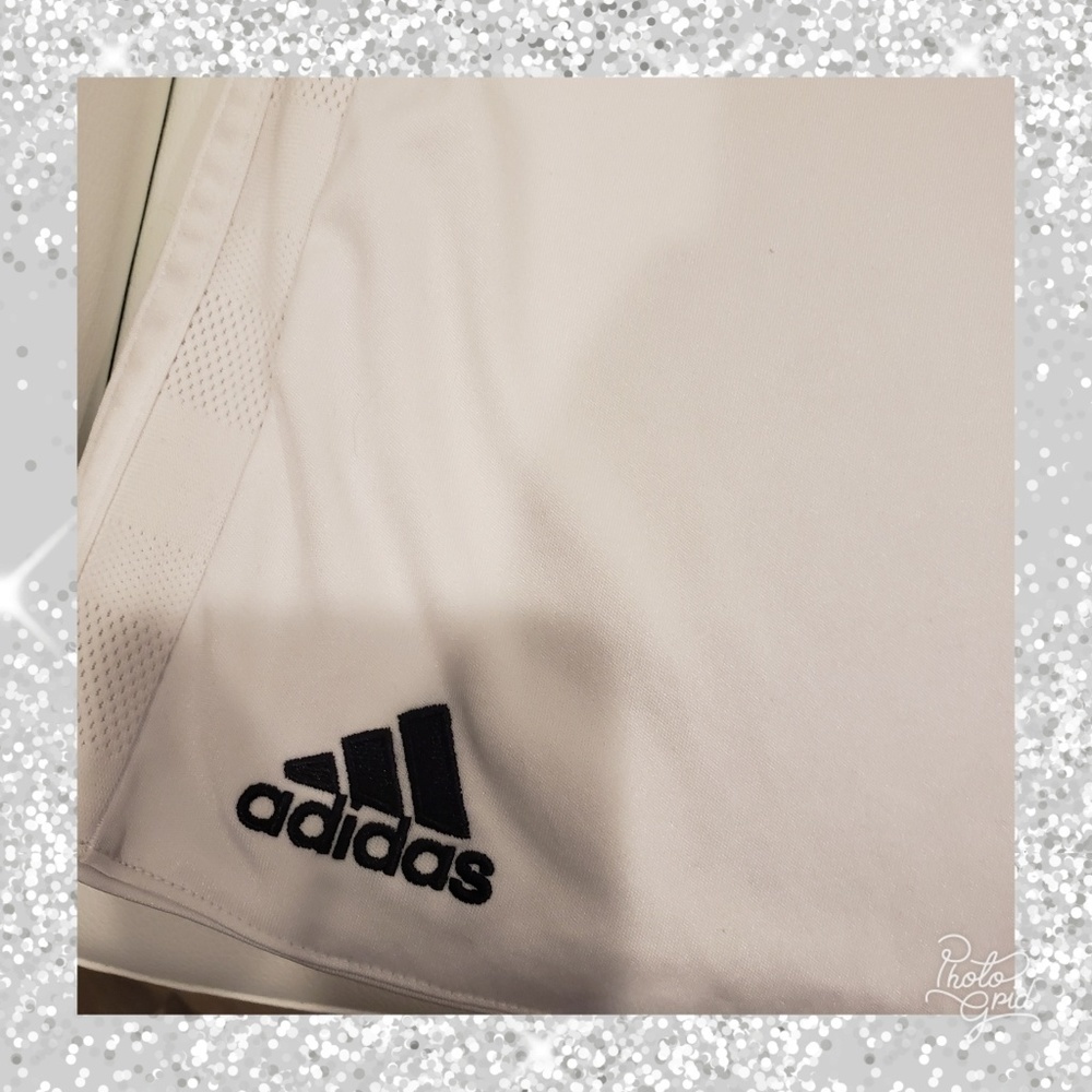 Adidas shorts white medium - Picture 3 of 4